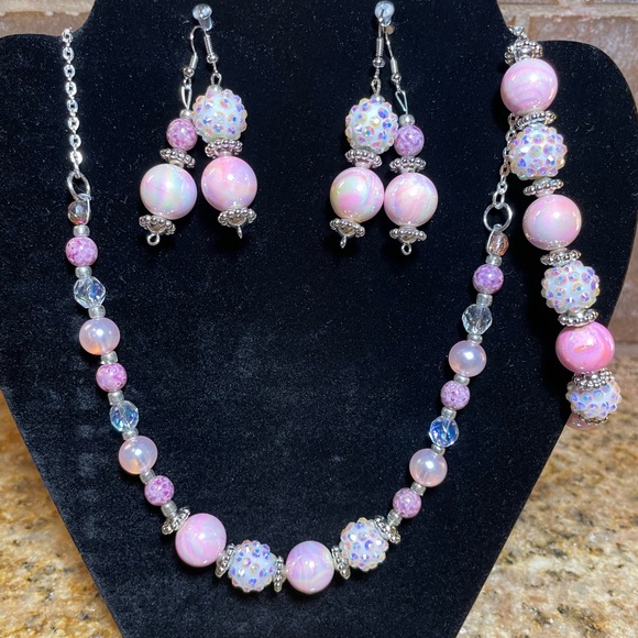 Handmade Jewelry Set - Picture 2 of 3